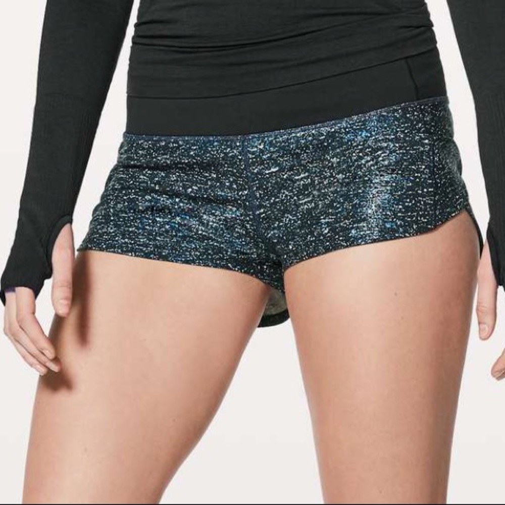 Lululemon Speed Up Short 2.5” - 4 - Speckled Foil White Blue